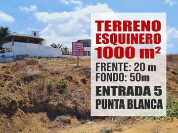 Venta de Terreno esquinero en el sector Punta Blanca, entrada 5, Santa Elena