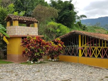 Hermosa finca para venta o arriendo!