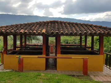 Hermosa finca para venta o arriendo!