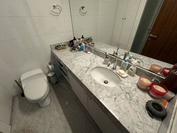 DEPARTAMENTO EN VENTA EN SAN ISIDRO PH DUPLEX CON GRAN TERRAZA