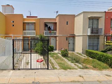 VENTA DE CASA DE RECUPERACION BANCARIA EN HACIENDA LOS EUCALIPTOS 208, HACIENDA DE CUAUTITLAN, CUAUTITLAN, ESTADO DE MEXICO, C.P. 54803