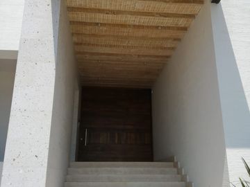 CASA EN VENTA FRACC EL BOSQUE GOLF COUNTRY CLUB, LEON, GUANAJUATO
