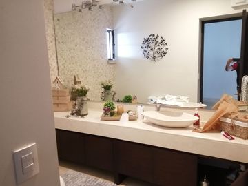 CASA EN VENTA FRACC EL BOSQUE GOLF COUNTRY CLUB, LEON, GUANAJUATO