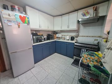 Hermosa y gran propiedad para familia numerosa, en barrio residencial