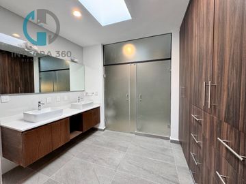 Hermosa casa en fraccionamiento residencial con excelentes amenidades, Gema Residencial, Pachuca