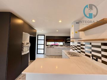 Hermosa casa en fraccionamiento residencial con excelentes amenidades, Gema Residencial, Pachuca