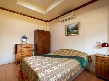 3 Bedroom with Guesthouse in Lanna Thara Hang Dong