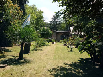 Casa De 2 Habitaciones Con Todos Los Servicios. (verónica, Partido De Punta Indio).
