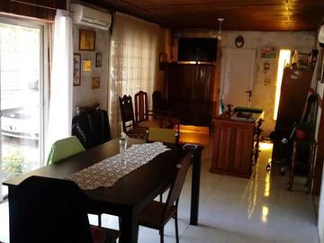 Casa De 2 Habitaciones Con Todos Los Servicios. (verónica, Partido De Punta Indio).