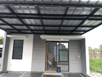 DIJUAL RUMAH SIAP HUNI MURAH DI PERUMAHAN JATISARI JATIASIH BEKASI DEKAT MABES TNI CILANGKAP JUAL
