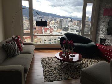 VENTA DEPARTAMENTO SECTOR ELOY ALFARO Y CATALINA ALDAZ
