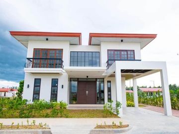 Acacia Model House at Ameria of Agriya Panabo City by Damosa Land