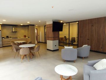 🏡En Venta Suite moderna en Narancay 🏡