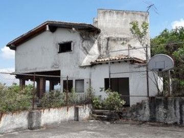 SE VENDE CASA TRES NIVELES  CAPI-0007