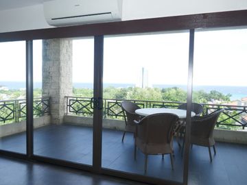 173.5 sq.m. upscale beach condo unit in a resort community-Lapu-Lapu City @ P15M