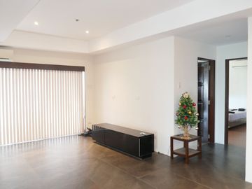 173.5 sq.m. upscale beach condo unit in a resort community-Lapu-Lapu City @ P15M