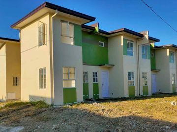 For Sale 3-Bedroom Townhouse at Micara Estates in Tanza, Cavite | Portia Typical Corner Unit w/ Fence
