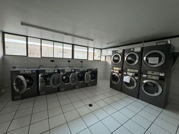 REBAJADO!! Cómodo Dpto 2 Dorm 2 Baño, Estac. y Bod. en Barrio Histórico