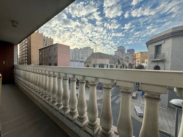 REBAJADO!! Cómodo Dpto 2 Dorm 2 Baño, Estac. y Bod. en Barrio Histórico