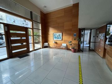 REBAJADO!! Cómodo Dpto 2 Dorm 2 Baño, Estac. y Bod. en Barrio Histórico