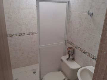VENTA CASA ESQUINERA SECTOR PRADOS DEL ESTE