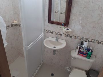 VENTA CASA ESQUINERA SECTOR PRADOS DEL ESTE