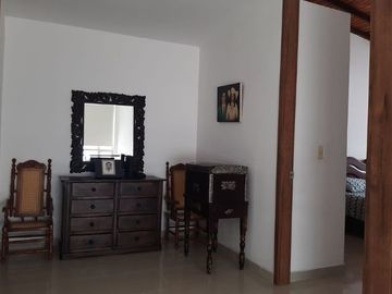 VENTA CASA ESQUINERA SECTOR PRADOS DEL ESTE