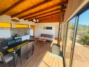 Casa vista al mar, Tres Peñas, Pelluhue.