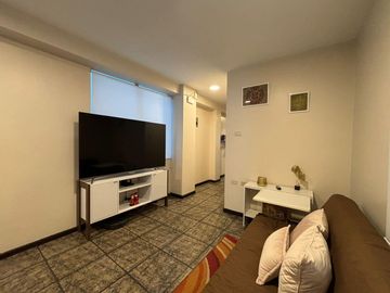 Departamento central en venta en avenida universitaria