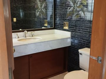 ¡¡ HERMOSA RESIDENCIA EN VENTA !! EN COLINAS DE SAN JAVIER