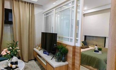 Affordable Pet friendly Condo For Sale in Quezon City near Gateway Mall in Cubao at Mira by RLC Residences