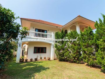 (HS332-04) Outstanding 4-Bedroom Family Home with Swimming Pool for Sale in Luang Nuea, Doi Saket