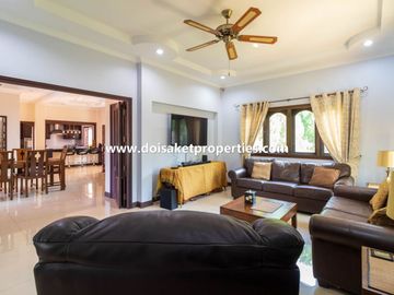 (HS332-04) Outstanding 4-Bedroom Family Home with Swimming Pool for Sale in Luang Nuea, Doi Saket