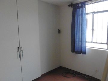 VENDO LINDA CASA REMODELADA CON DPTO INDEPENDIENTE SAN BORJA.