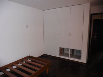 VENDO LINDA CASA REMODELADA CON DPTO INDEPENDIENTE SAN BORJA.