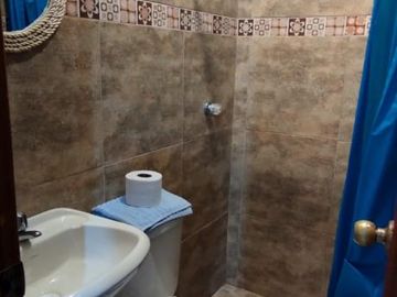 Villas Amobladas en la Paya de Tonsupa cerca al mar, en Venta, cuenta con Piscina.