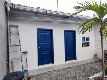 Villas Amobladas en la Paya de Tonsupa cerca al mar, en Venta, cuenta con Piscina.