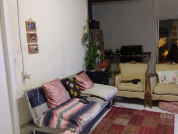 Se Vende Casa De Dos Pisos En Ciudad De Quillota UF 3,500 construidos 140.M. Dor 2 baños 2, casa esquina