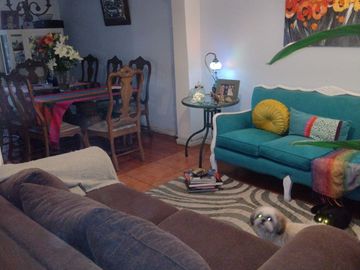 Se Vende Casa De Dos Pisos En Ciudad De Quillota UF 3,500 construidos 140.M. Dor 2 baños 2, casa esquina