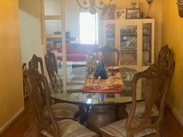 Se Vende Casa De Dos Pisos En Ciudad De Quillota UF 3,500 construidos 140.M. Dor 2 baños 2, casa esquina