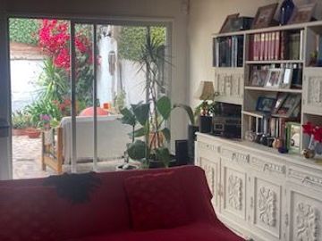 Se Vende Casa De Dos Pisos En Ciudad De Quillota UF 3,500 construidos 140.M. Dor 2 baños 2, casa esquina