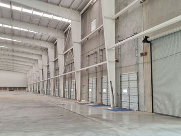 BODEGA EN RENTA EN TLALNEPANTLAN DE 15,700M2 SOBRE AV PRINCIPAL