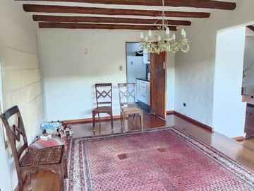 BROKER VENDE MARAVILLOSA CASA JARDÍN DEL MAR 5D+5B+4E