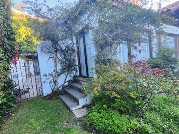 BROKER VENDE MARAVILLOSA CASA JARDÍN DEL MAR 5D+5B+4E