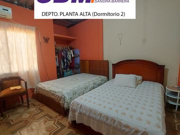 En Venta Casa de 3 Departamentos en Machala Lotización La Primavera 3