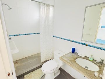 San Antonio, Cañete, Casa De Playa En Venta En El Club Boca Leon