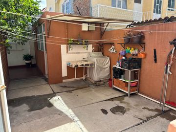CASA EN VENTA, CENTRO, QUERETARO.