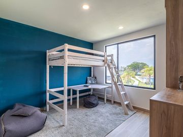 Casa en venta con alberca y canchas de tenis cercas de Cuernavaca