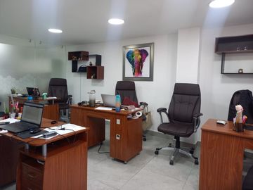 EDIFICIO EN VENTA EN VILLAS DEL ALAMO MINERAL DE LA REFORMA HGO