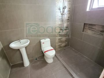 5Bedroom Elegant Finish House and Lot beside SM San Pablo
